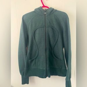 Lululemon size 12 hoodie